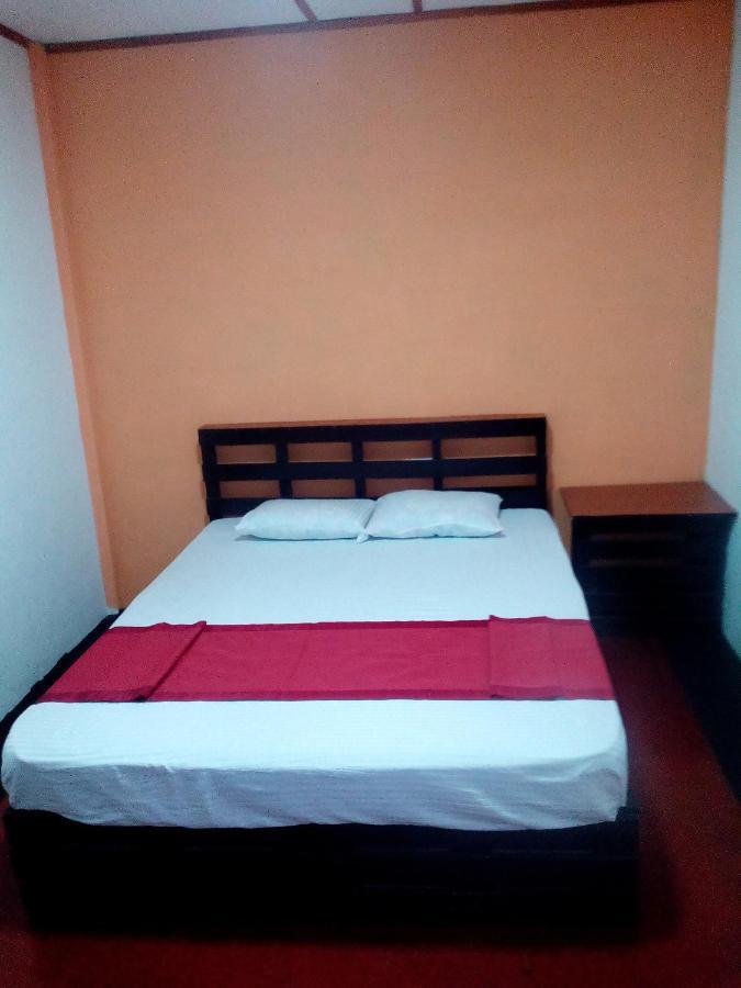 Lily Adam'S Peak Bed & Breakfast Nallathanniya Exterior photo
